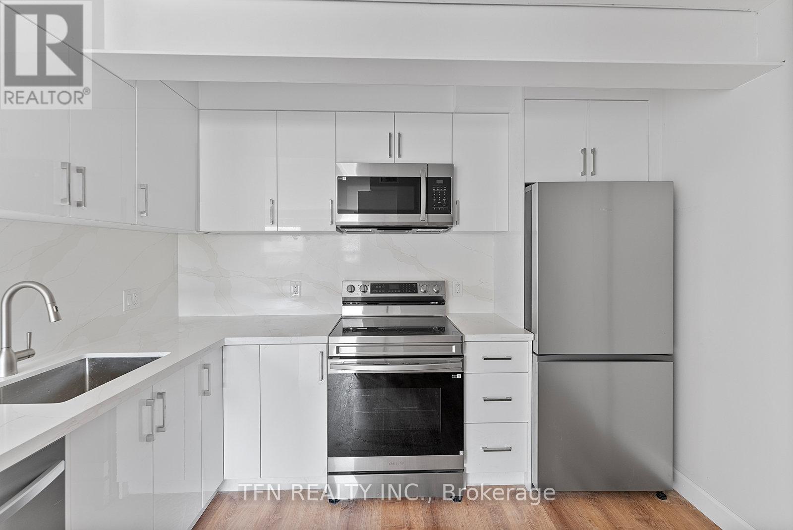 304 - 1328 Gerrard Street E, Toronto, Ontario  M4L 1Z1 - Photo 9 - E12557862