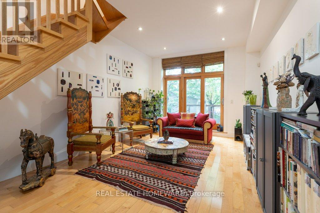 6 - 21 Swanwick Avenue, Toronto, Ontario  M4E 1Z2 - Photo 11 - E12558028