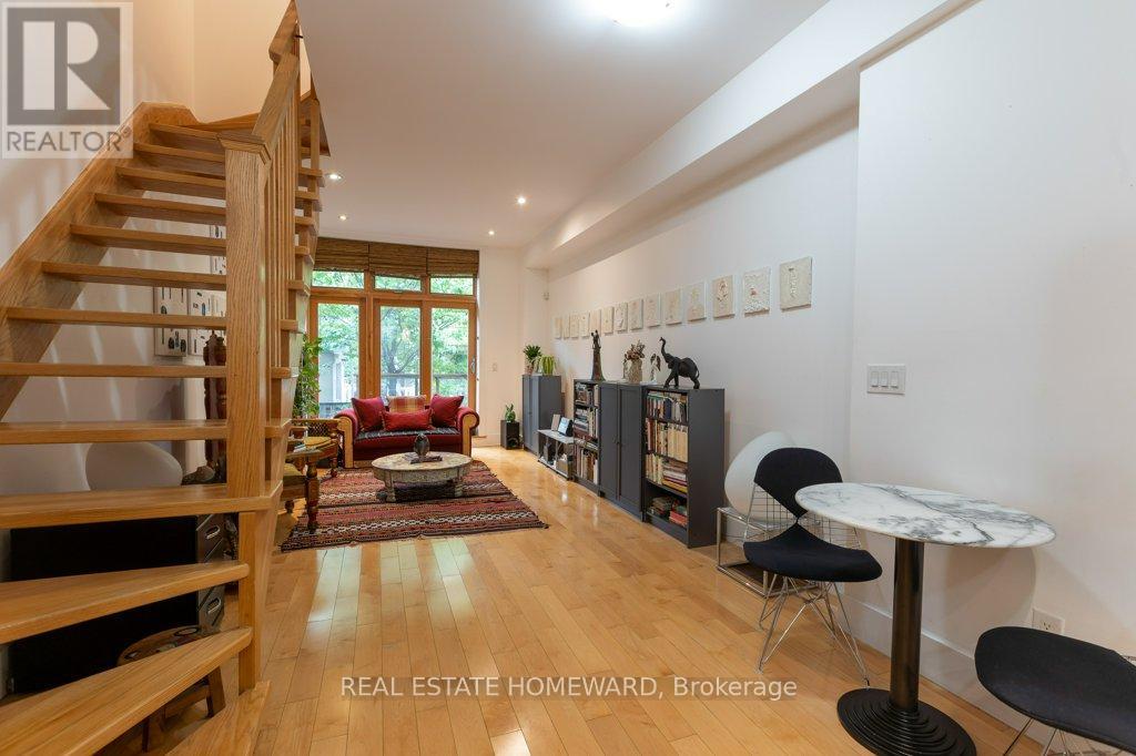 6 - 21 Swanwick Avenue, Toronto, Ontario  M4E 1Z2 - Photo 9 - E12558028