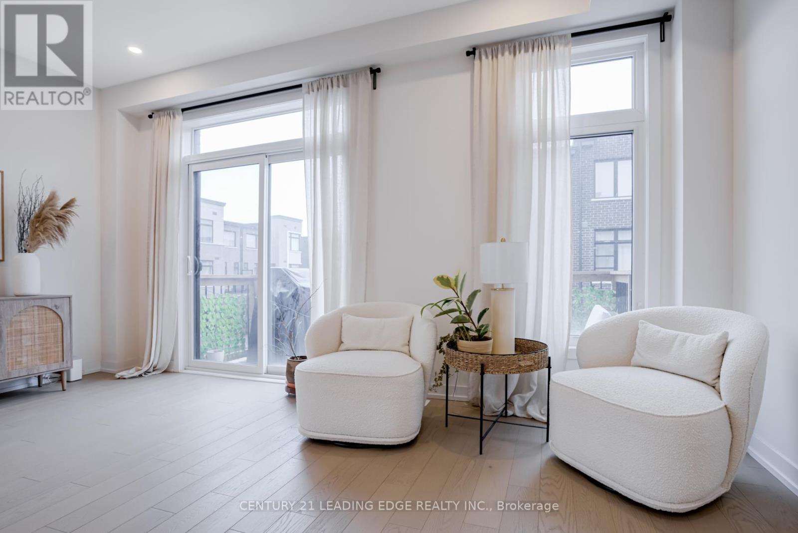 1645 Shining Star Chase, Pickering, Ontario  L1X 0H9 - Photo 13 - E12558090