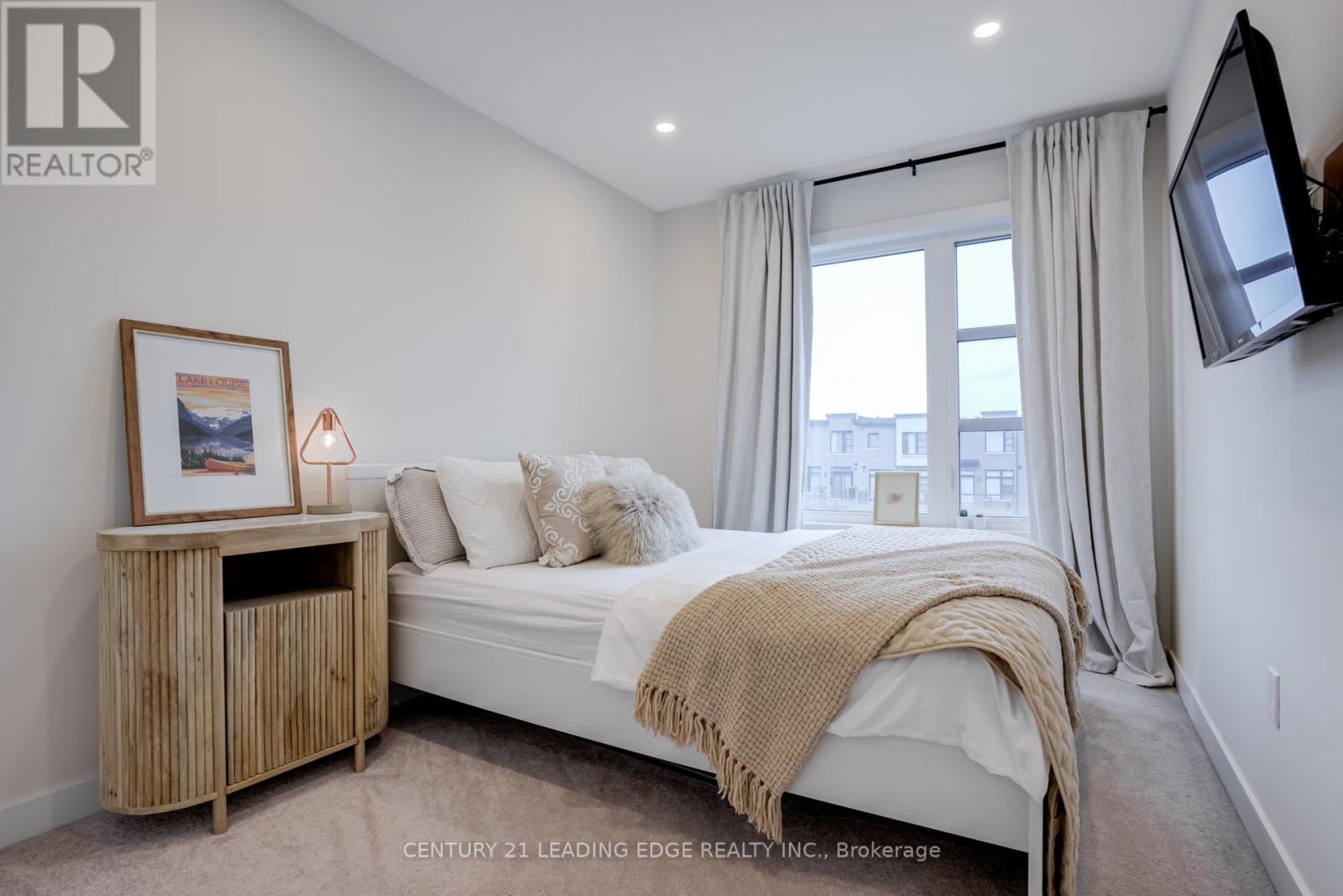 1645 Shining Star Chase, Pickering, Ontario  L1X 0H9 - Photo 24 - E12558090