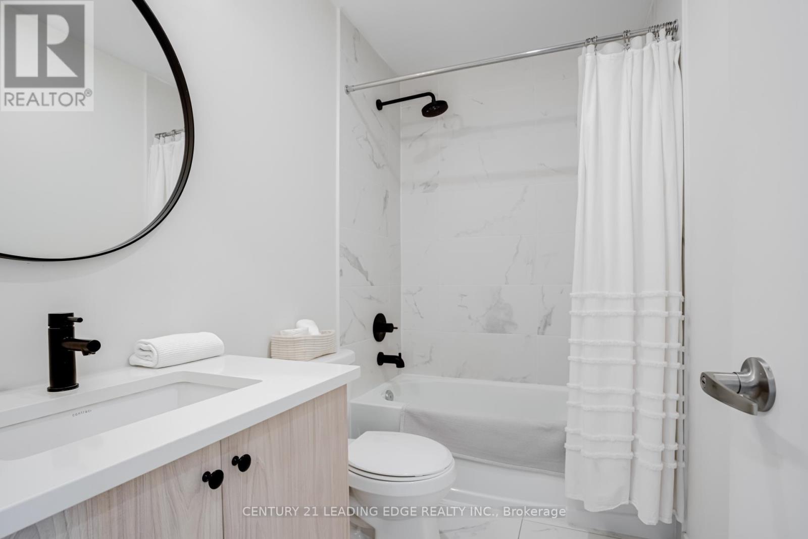 1645 Shining Star Chase, Pickering, Ontario  L1X 0H9 - Photo 27 - E12558090