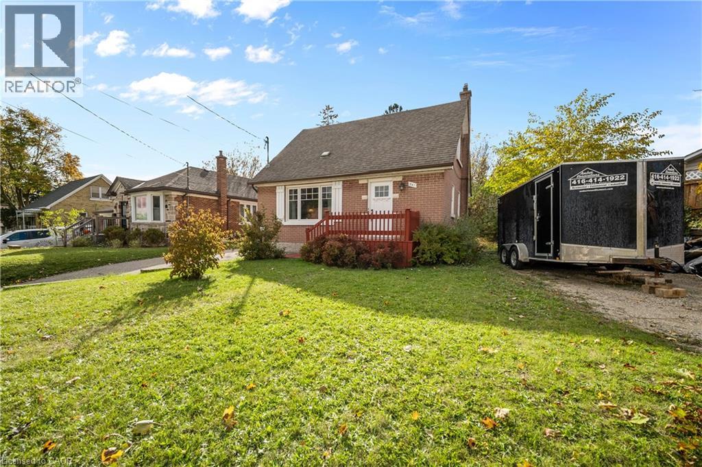 541 Courtland Avenue E, Kitchener, Ontario  N2G 2W9 - Photo 3 - 40789121