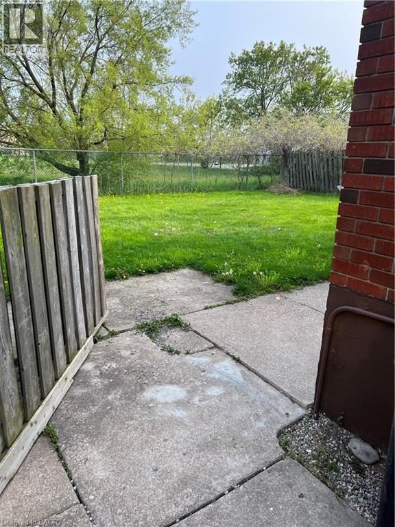 8 Myrtle Avenue Unit# Lower, St. Catharines, Ontario  L2M 5W1 - Photo 13 - 40789008