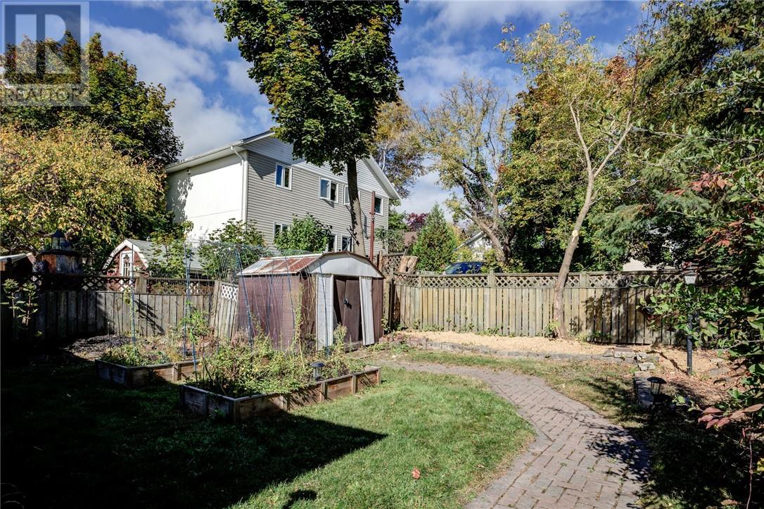 72 Edmund Street, Sudbury, Ontario  P3E 1L5 - Photo 3 - 2125701