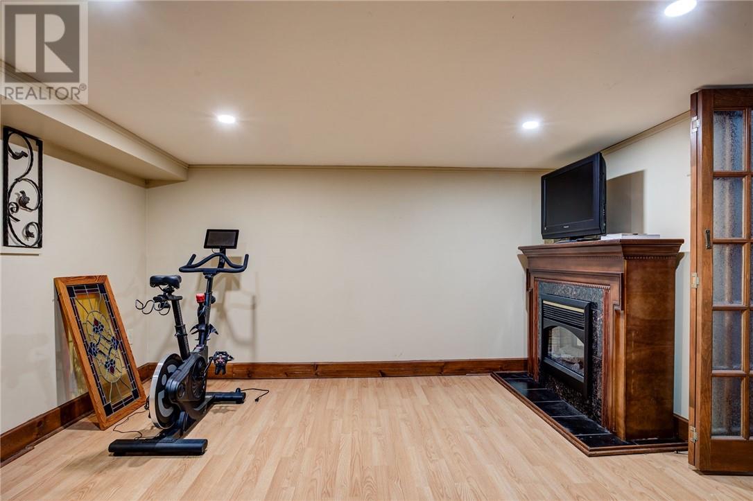 72 Edmund Street, Sudbury, Ontario  P3E 1L5 - Photo 6 - 2125701