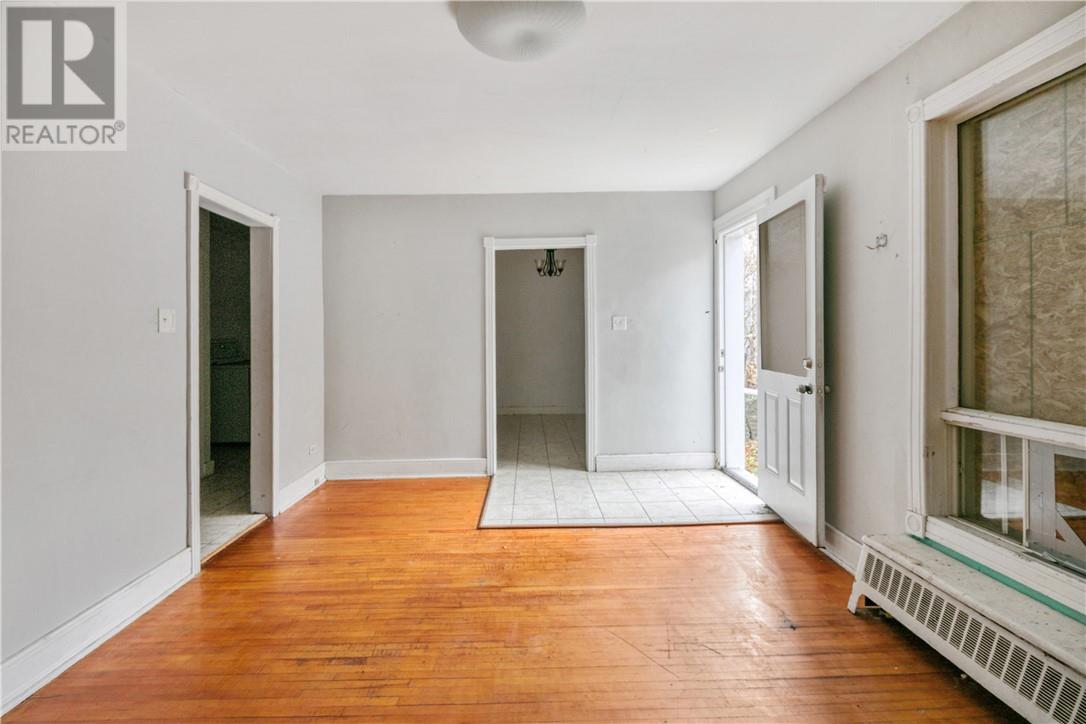 6 Bloor Street, Sudbury, Ontario  P3C 2K2 - Photo 7 - 2125693