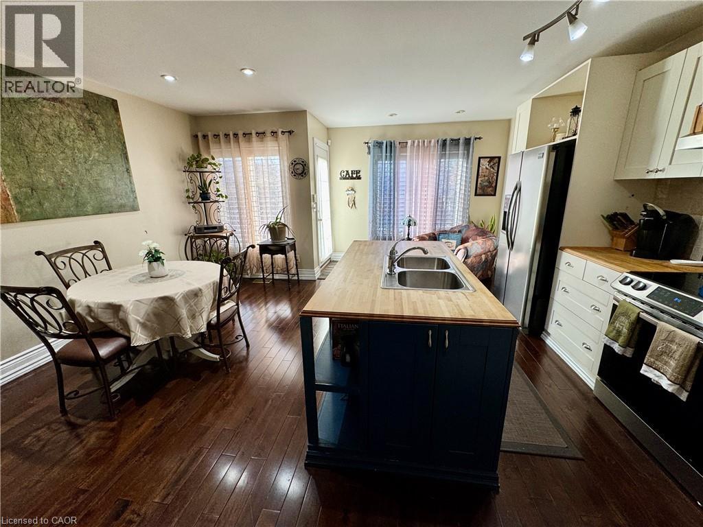 2488 Capilano Crescent, Oakville, Ontario  L6H 6L4 - Photo 18 - 40788720