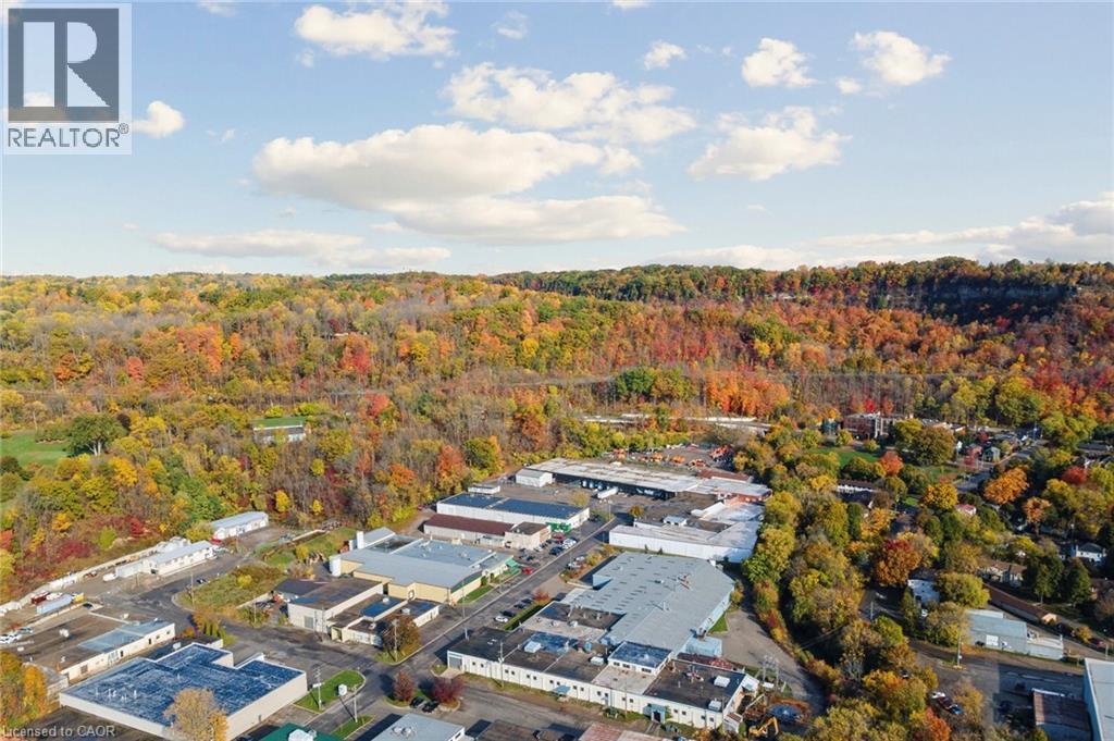 47 Head Street, Dundas, Ontario  L9H 3H6 - Photo 3 - 40788338