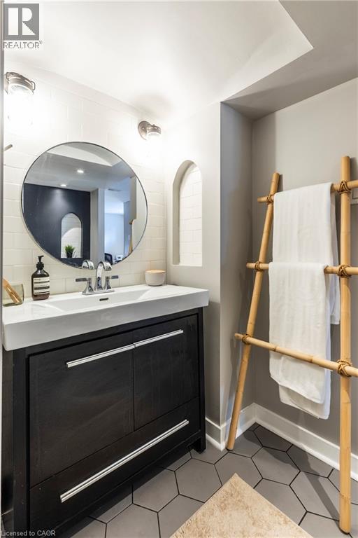 62 Cloverdale Avenue, Hamilton, Ontario  L8K 4M1 - Photo 39 - 40787678