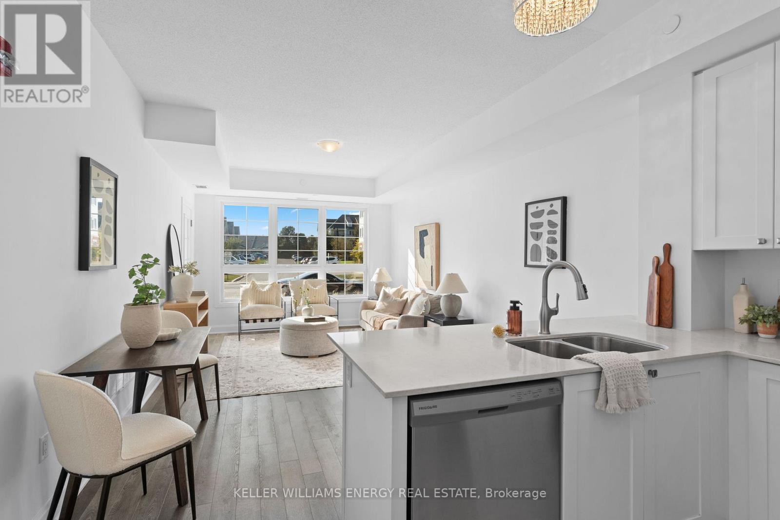 106 - 50 Lakebreeze Drive, Clarington, Ontario  L1B 0V9 - Photo 4 - E12558214