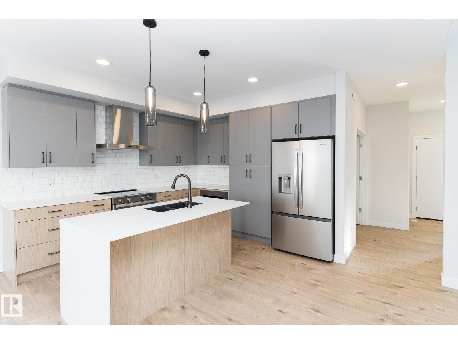 3038 Dixon Landing Ld Sw, Edmonton, Alberta  T6W 5L2 - Photo 1 - E4449612