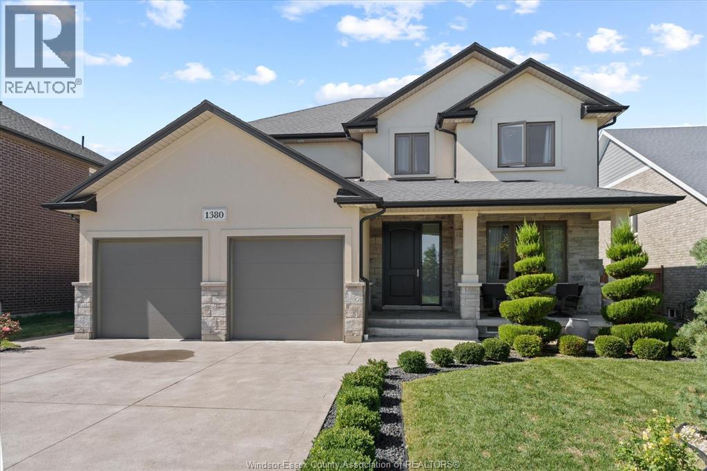 MLS# 25029118: 1380 PASCAL, Lakeshore, Canada