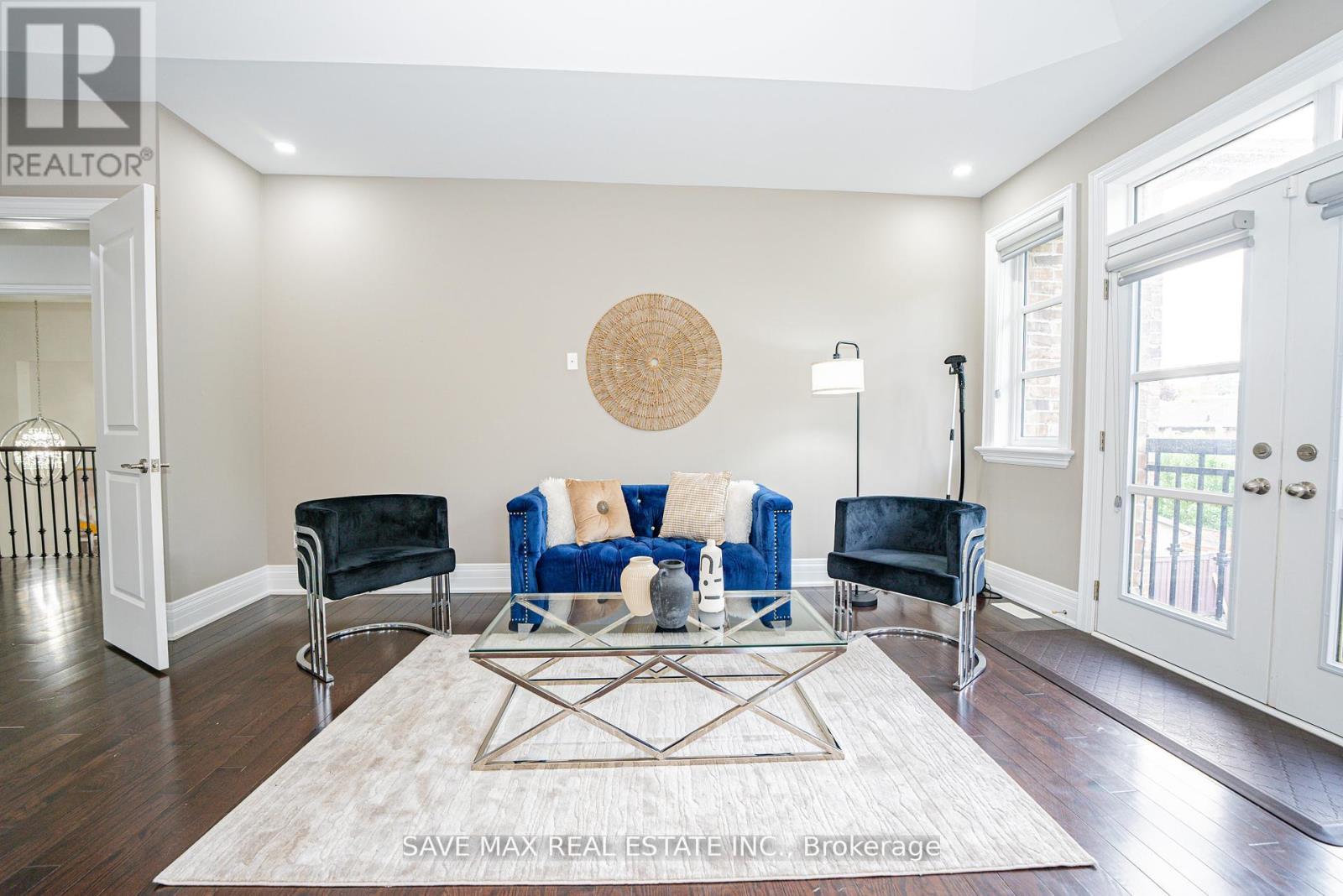 95 Sarracini Crescent, Vaughan, Ontario  L4L 3S9 - Photo 27 - N12557890