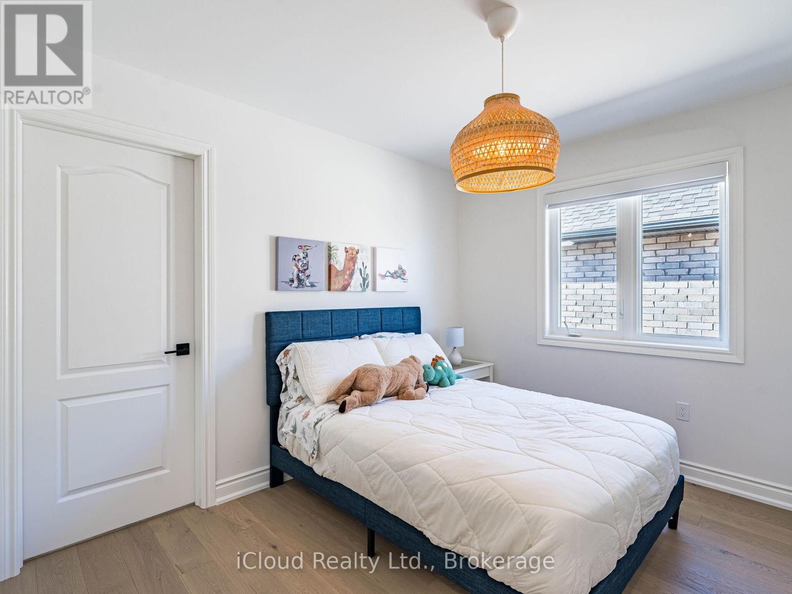 207 Rutherford Road, Bradford West Gwillimbury, Ontario  L3X 0X5 - Photo 37 - N12557892