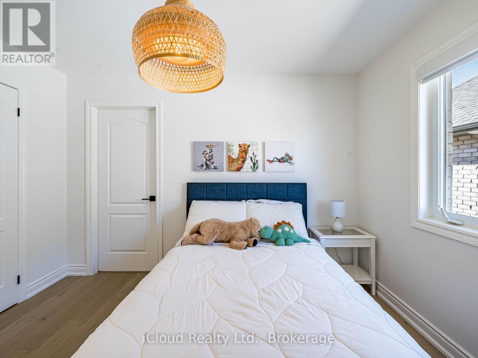 207 Rutherford Road, Bradford West Gwillimbury, Ontario  L3X 0X5 - Photo 39 - N12557892