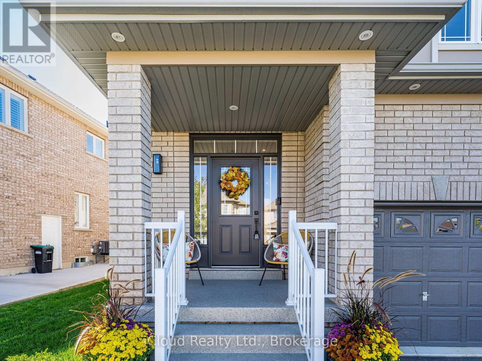 207 Rutherford Road, Bradford West Gwillimbury, Ontario  L3X 0X5 - Photo 4 - N12557892