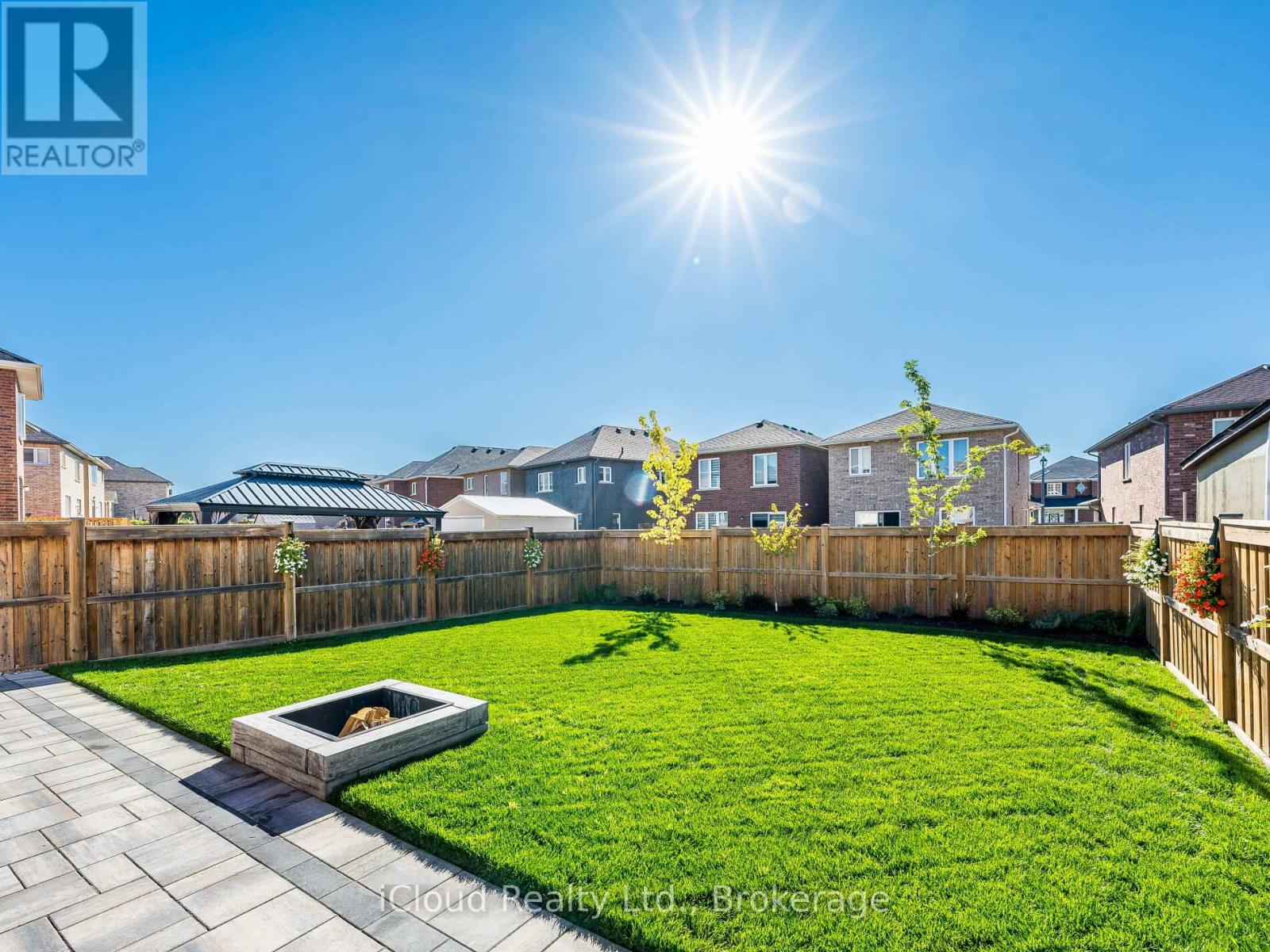 207 Rutherford Road, Bradford West Gwillimbury, Ontario  L3X 0X5 - Photo 48 - N12557892