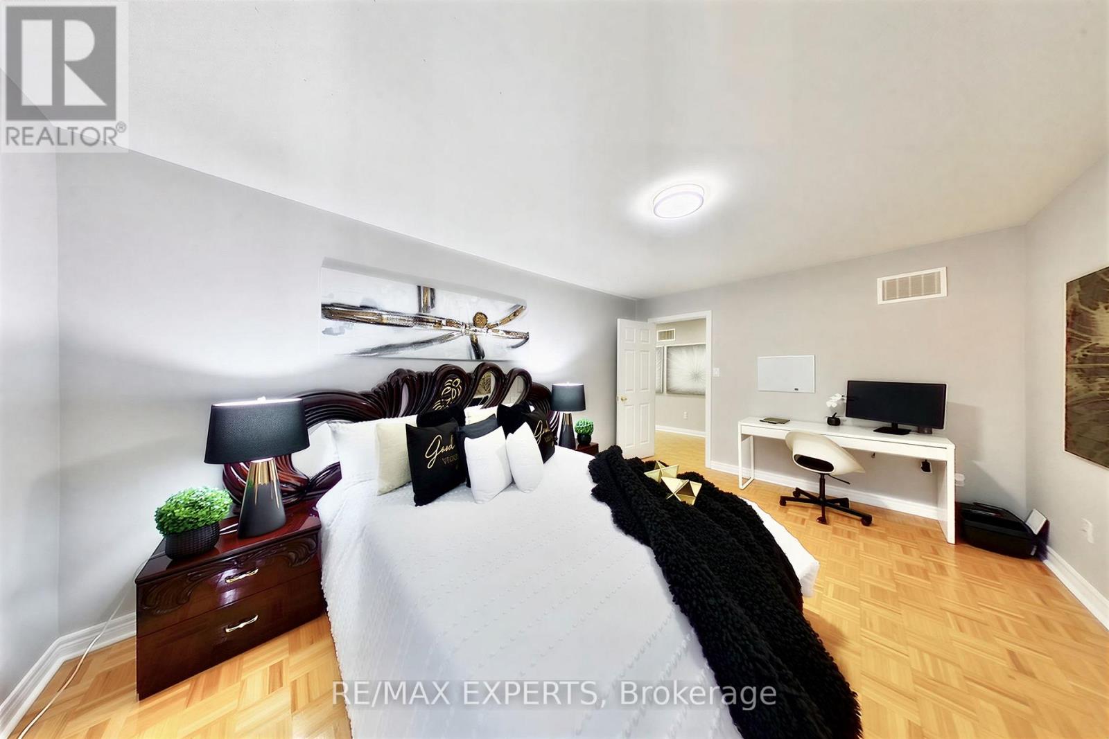 211 Davos Road, Vaughan, Ontario  L4H 2X1 - Photo 29 - N12557936