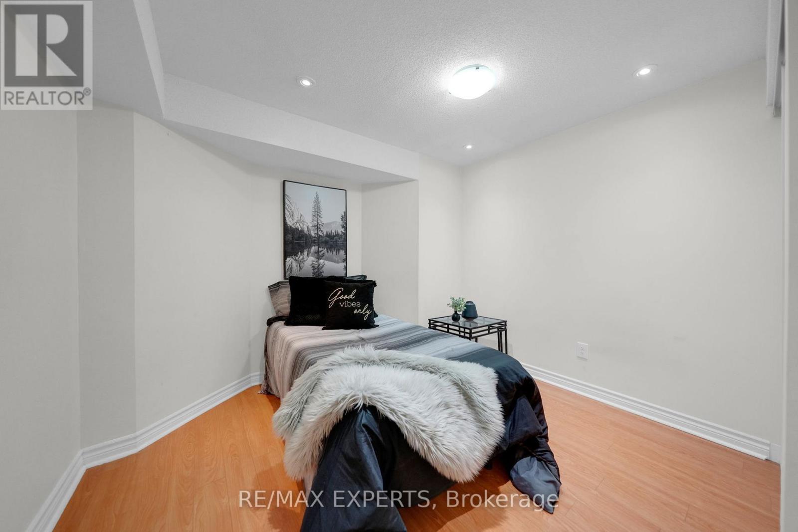 211 Davos Road, Vaughan, Ontario  L4H 2X1 - Photo 43 - N12557936