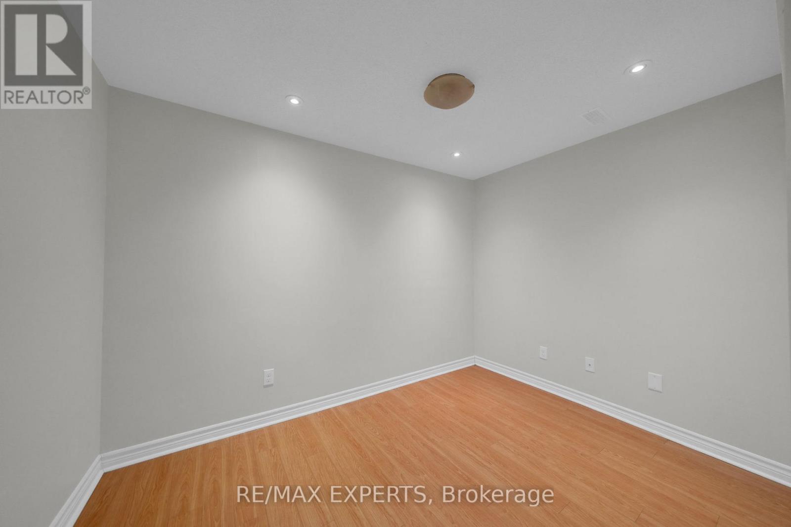 211 Davos Road, Vaughan, Ontario  L4H 2X1 - Photo 44 - N12557936