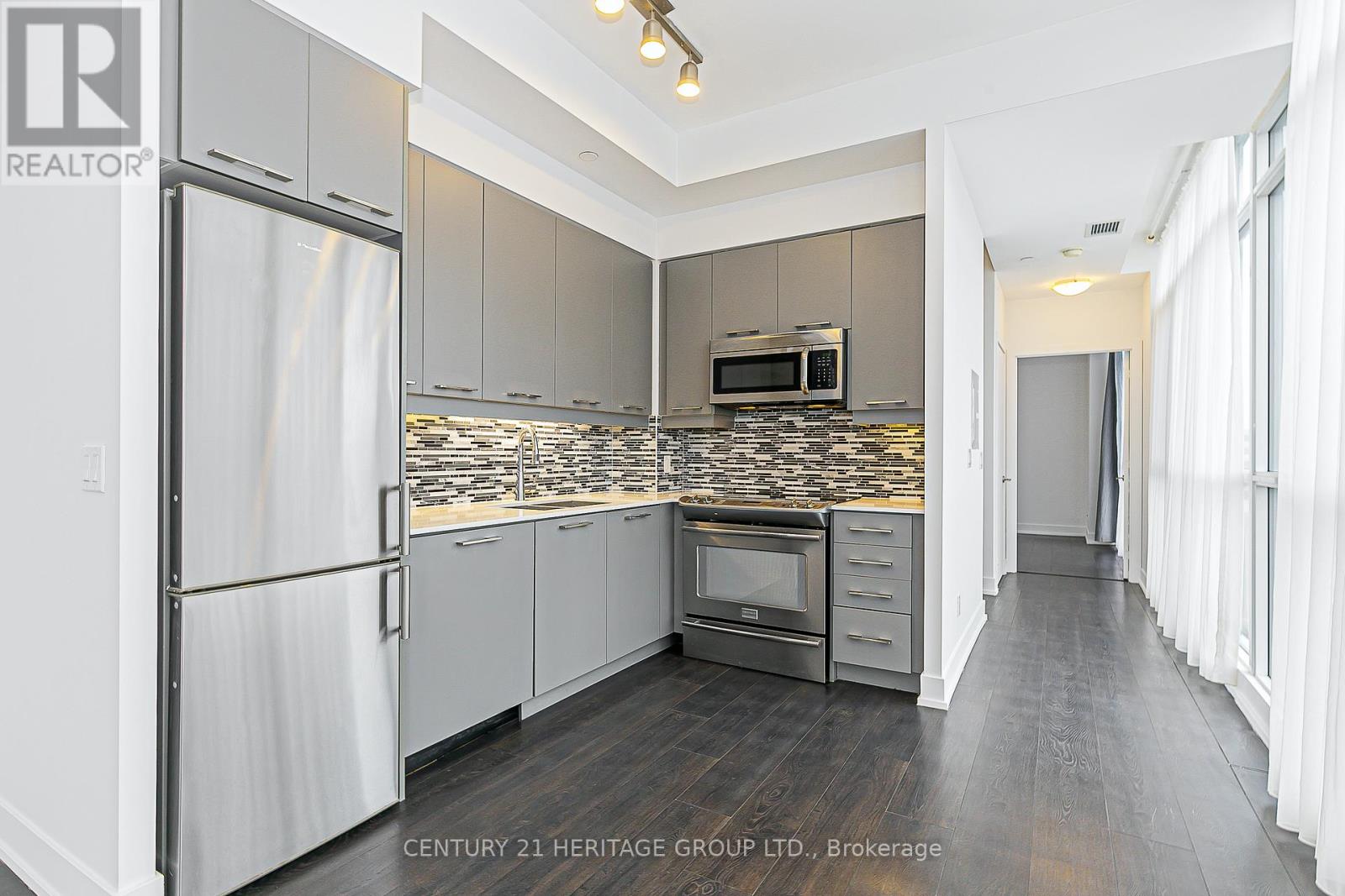 351 - 9471 Yonge Street, Richmond Hill, Ontario  L4C 0Z5 - Photo 5 - N12557978