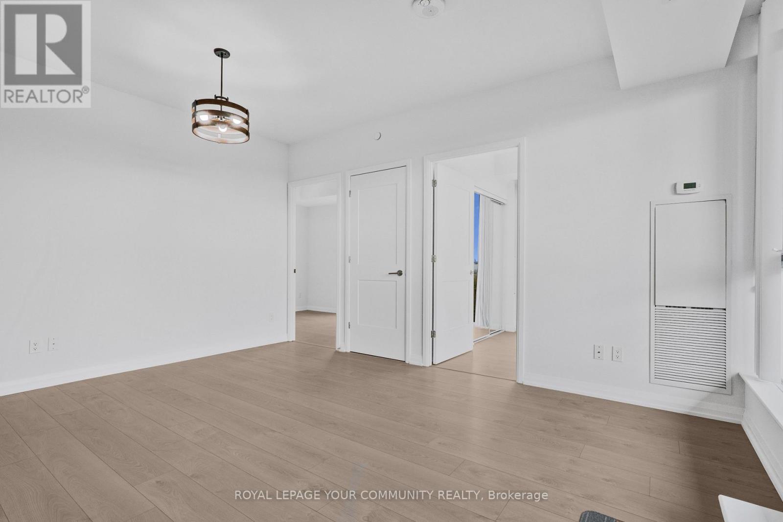 204 - 7895 Jane Street, Vaughan, Ontario  L4K 0K2 - Photo 5 - N12558010