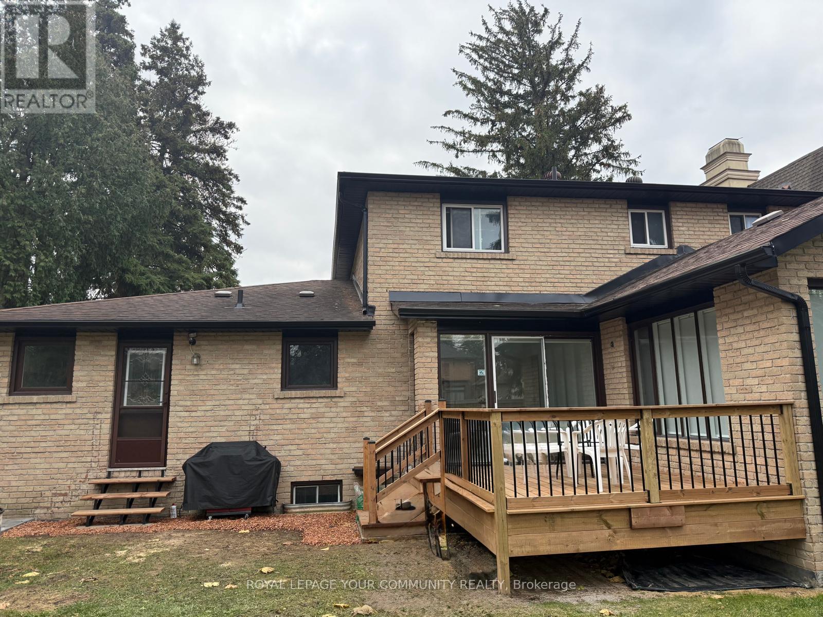 170 Garden Avenue, Richmond Hill, Ontario  L4C 6M2 - Photo 39 - N12558012