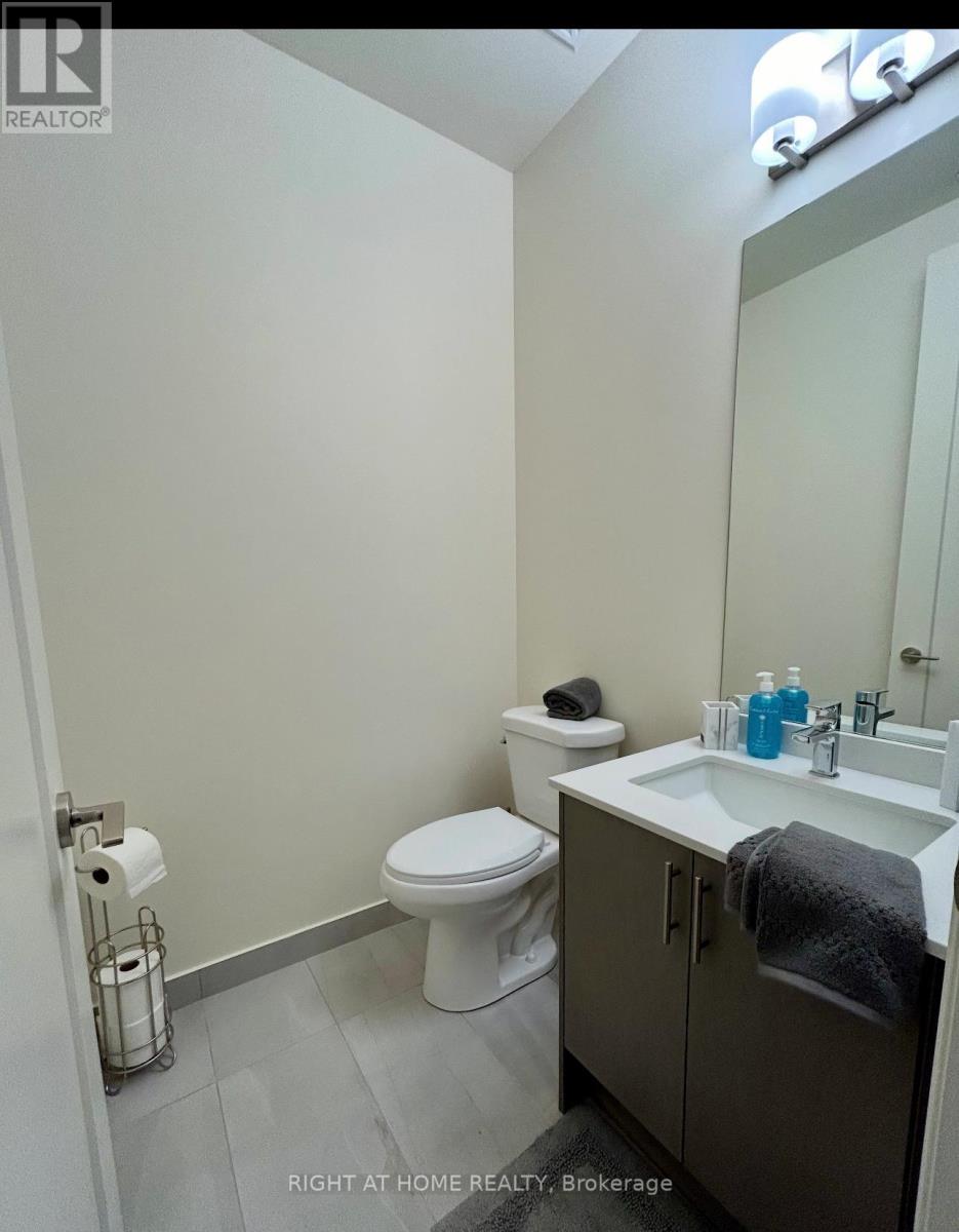 530 - 8960 Jane Street N, Vaughan, Ontario  L4K 2M9 - Photo 3 - N12558040