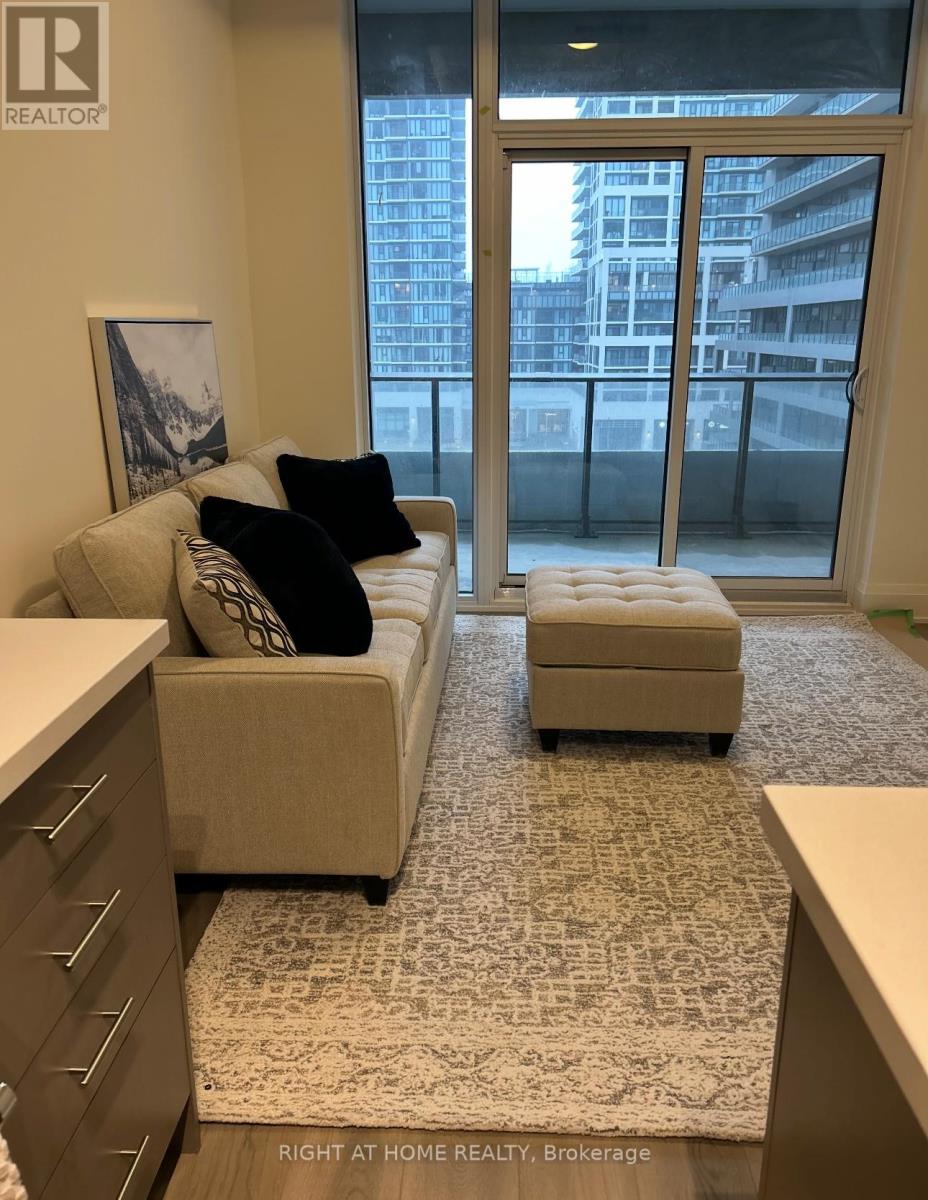 530 - 8960 Jane Street N, Vaughan, Ontario  L4K 2M9 - Photo 4 - N12558040