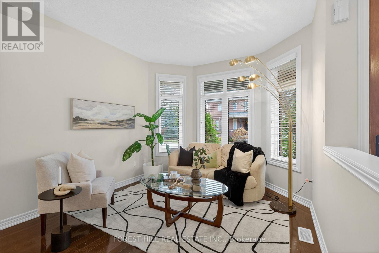 53 Couture Gardens, Vaughan, Ontario  L4J 9H4 - Photo 5 - N12558086