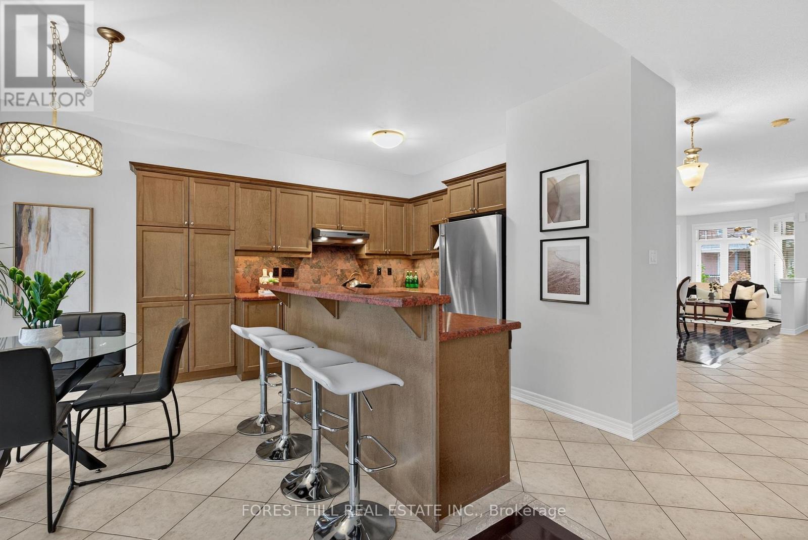 53 Couture Gardens, Vaughan, Ontario  L4J 9H4 - Photo 8 - N12558086