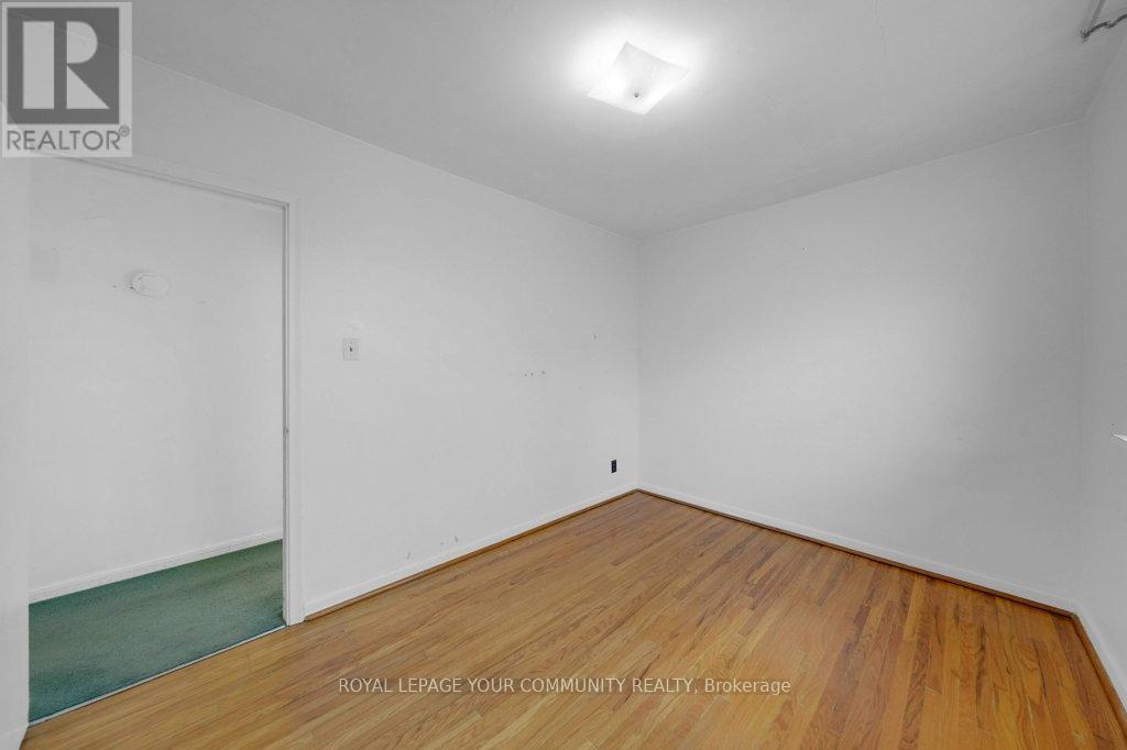 245 Demaine Crescent, Richmond Hill, Ontario  L4C 2W4 - Photo 22 - N12558088