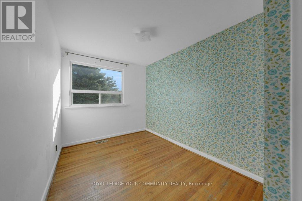 245 Demaine Crescent, Richmond Hill, Ontario  L4C 2W4 - Photo 23 - N12558088