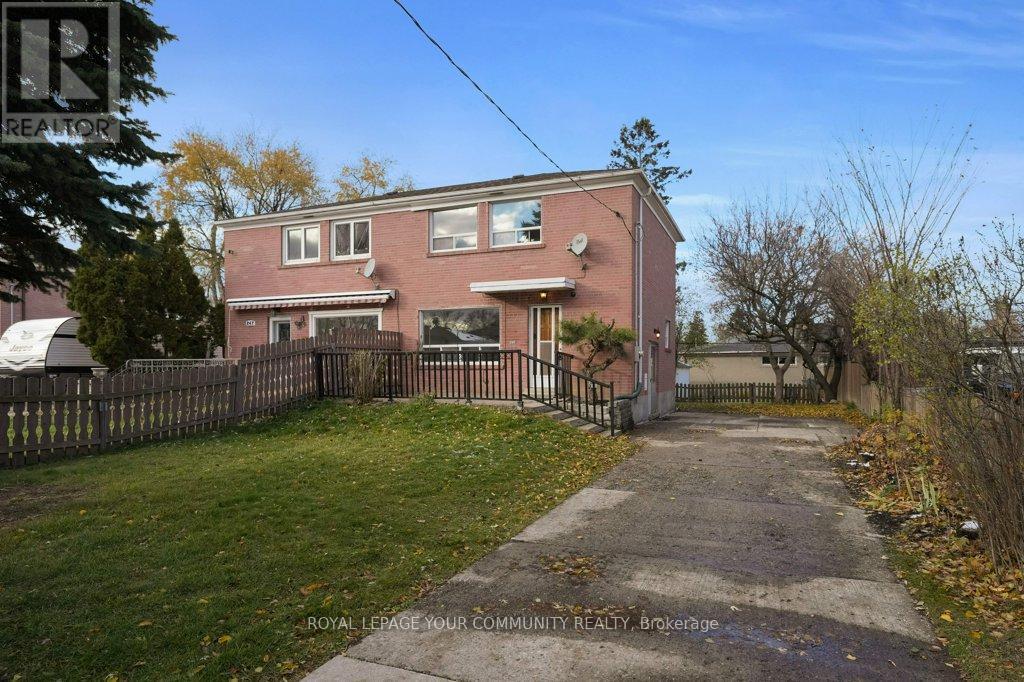 245 Demaine Crescent, Richmond Hill, Ontario  L4C 2W4 - Photo 3 - N12558088