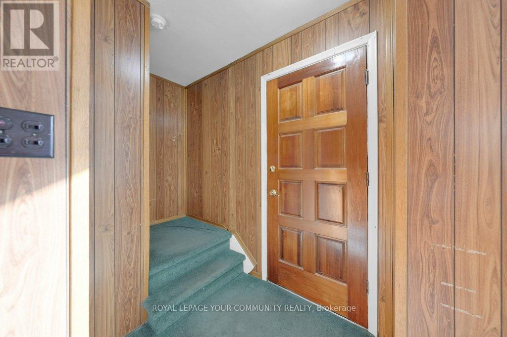 245 Demaine Crescent, Richmond Hill, Ontario  L4C 2W4 - Photo 6 - N12558088