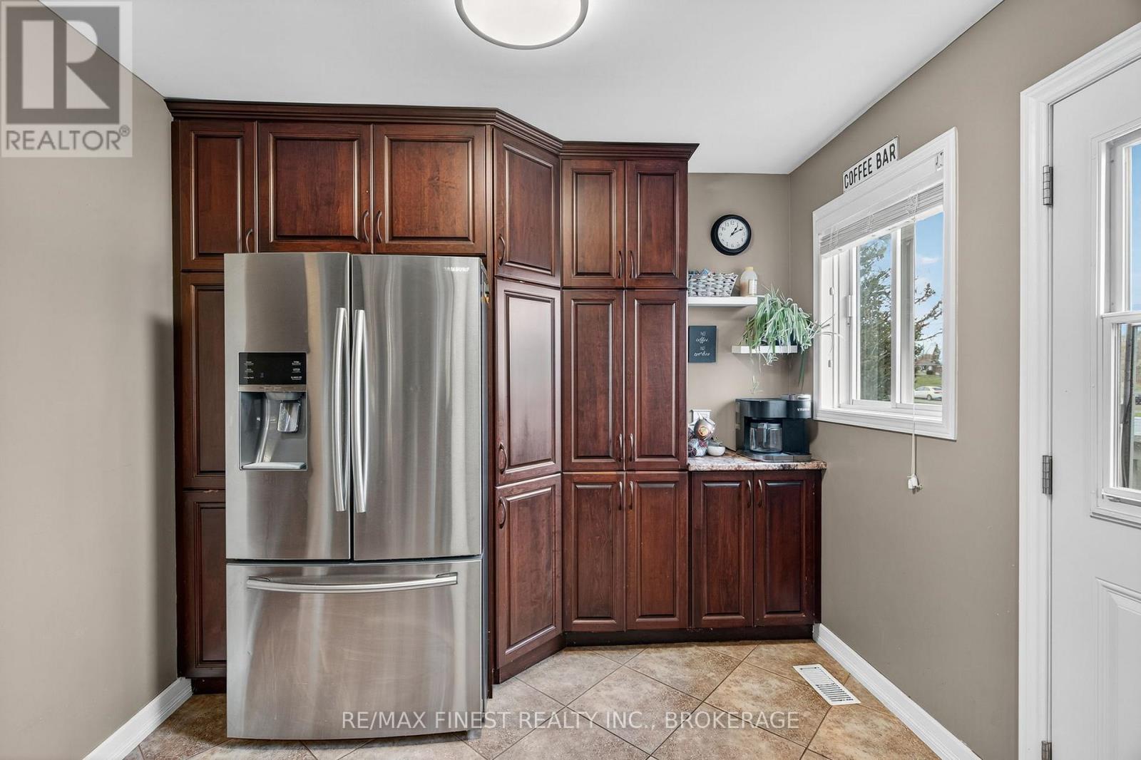 1 Heritage Drive, Loyalist, Ontario  K0H 1G0 - Photo 10 - X12558152