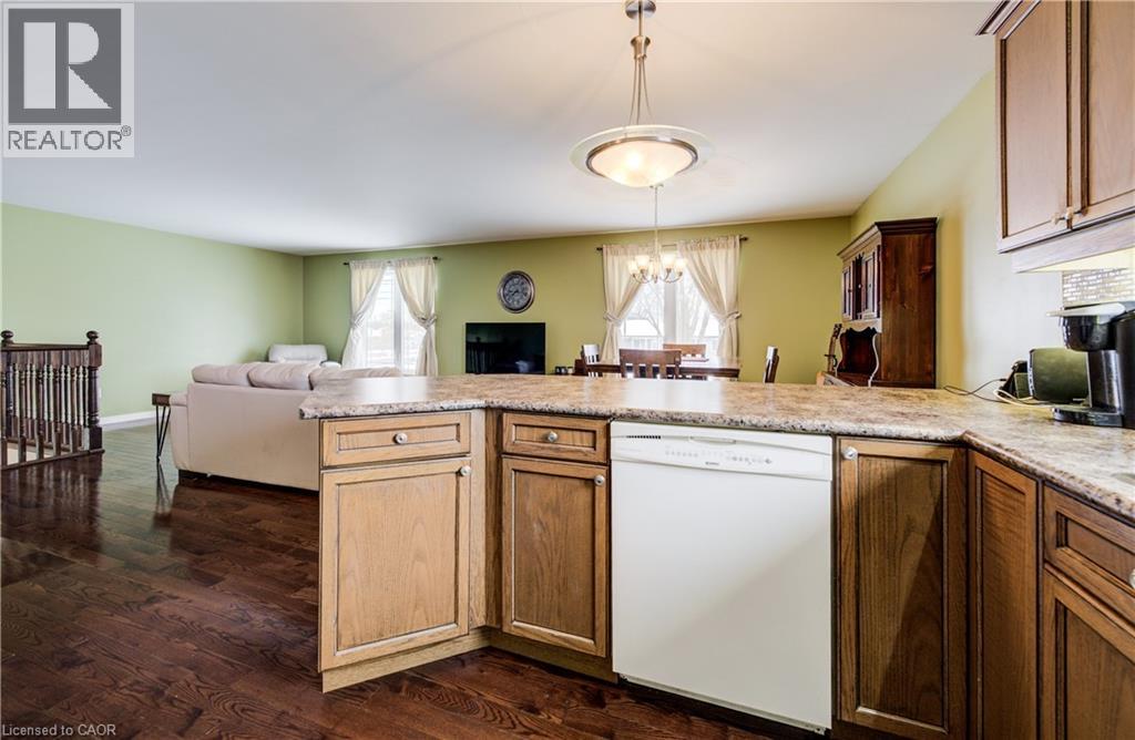 460 King Street E, Mount Forest, Ontario  N0G 2L2 - Photo 15 - 40788744