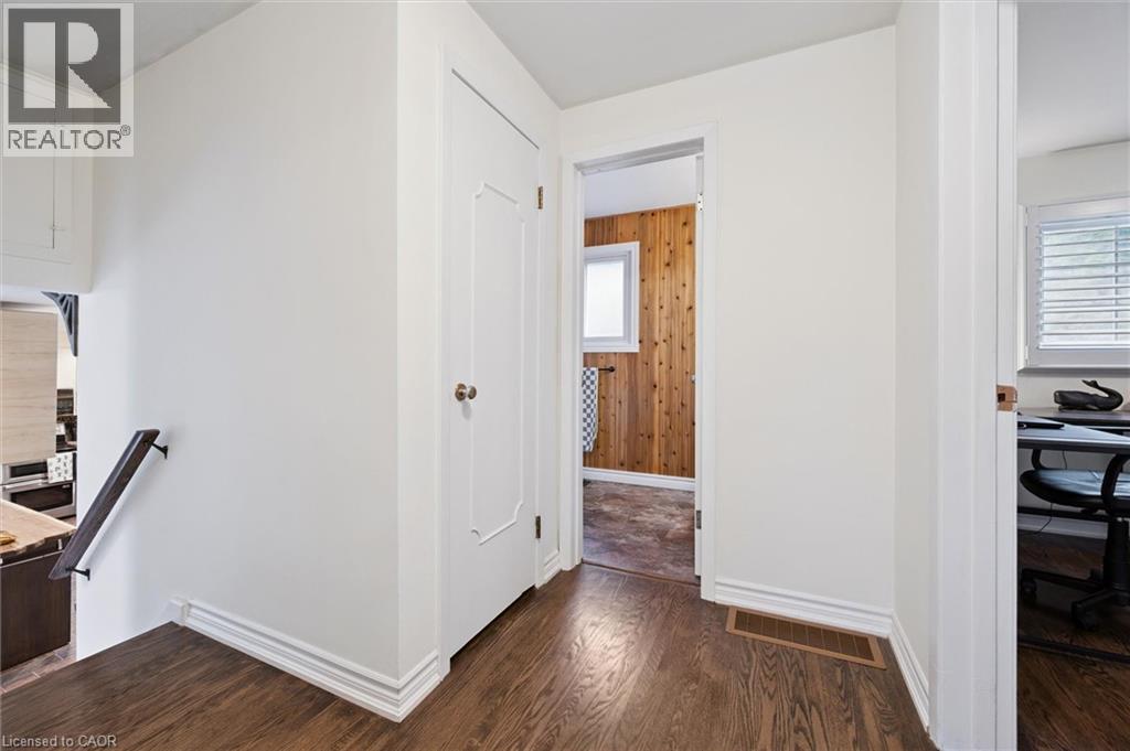 52 Avon Road, Kitchener, Ontario  N2B 1T6 - Photo 21 - 40788846