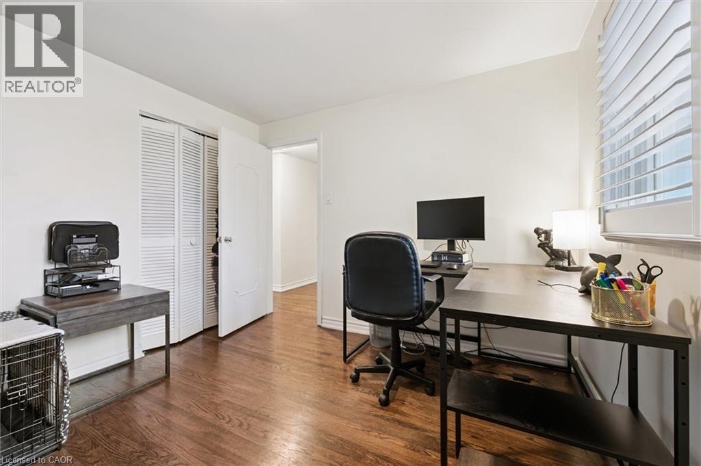 52 Avon Road, Kitchener, Ontario  N2B 1T6 - Photo 27 - 40788846