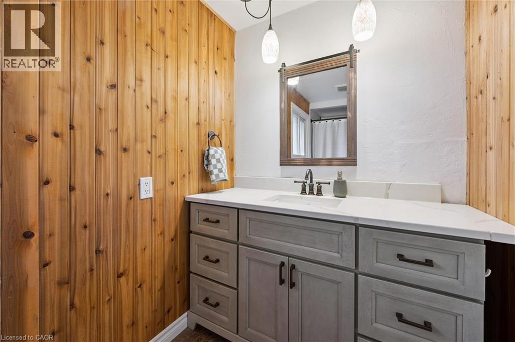 52 Avon Road, Kitchener, Ontario  N2B 1T6 - Photo 28 - 40788846