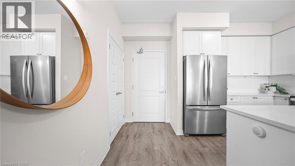 610 Farmstead Drive Unit# 304, Milton, Ontario  L9T 7W2 - Photo 5 - 40789253