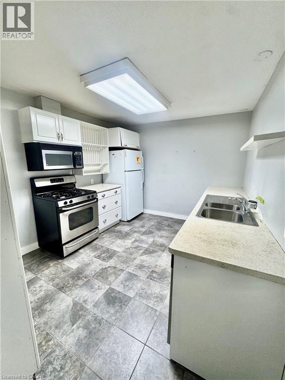 2575 Binbrook Road, Binbrook, Ontario  L0R 1C0 - Photo 4 - 40789259