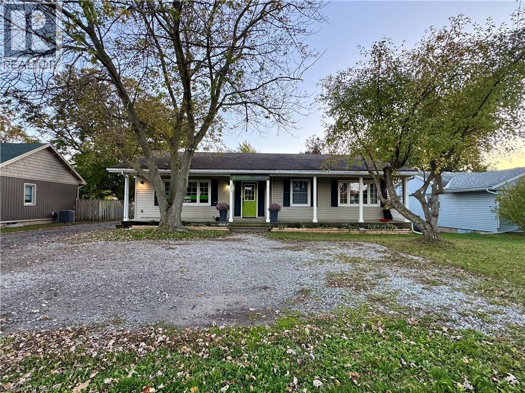 2575 BINBROOK Road, Binbrook, Ontario