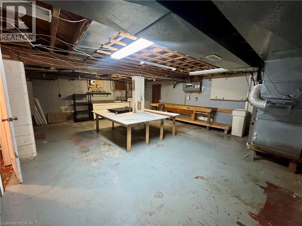 2575 Binbrook Road, Binbrook, Ontario  L0R 1C0 - Photo 10 - 40789259