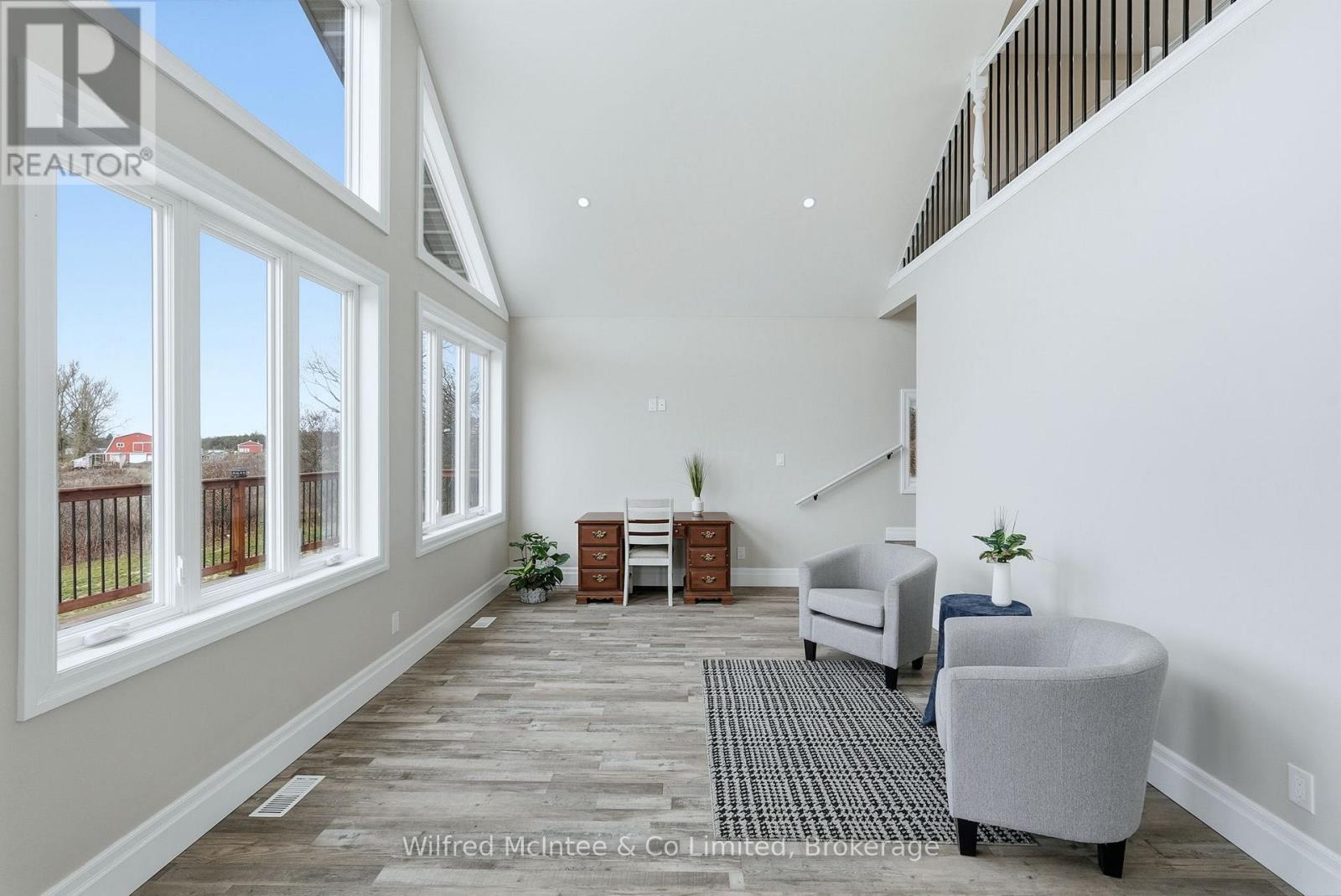 315225 Hwy 6, Chatsworth, Ontario  N0H 2V0 - Photo 20 - X12558140