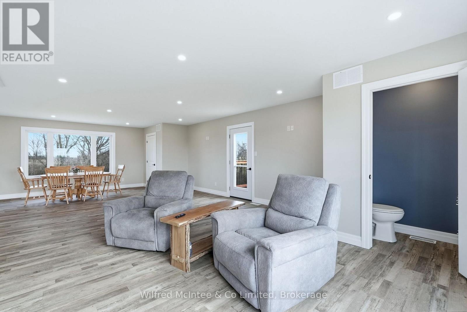 315225 Hwy 6, Chatsworth, Ontario  N0H 2V0 - Photo 27 - X12558140