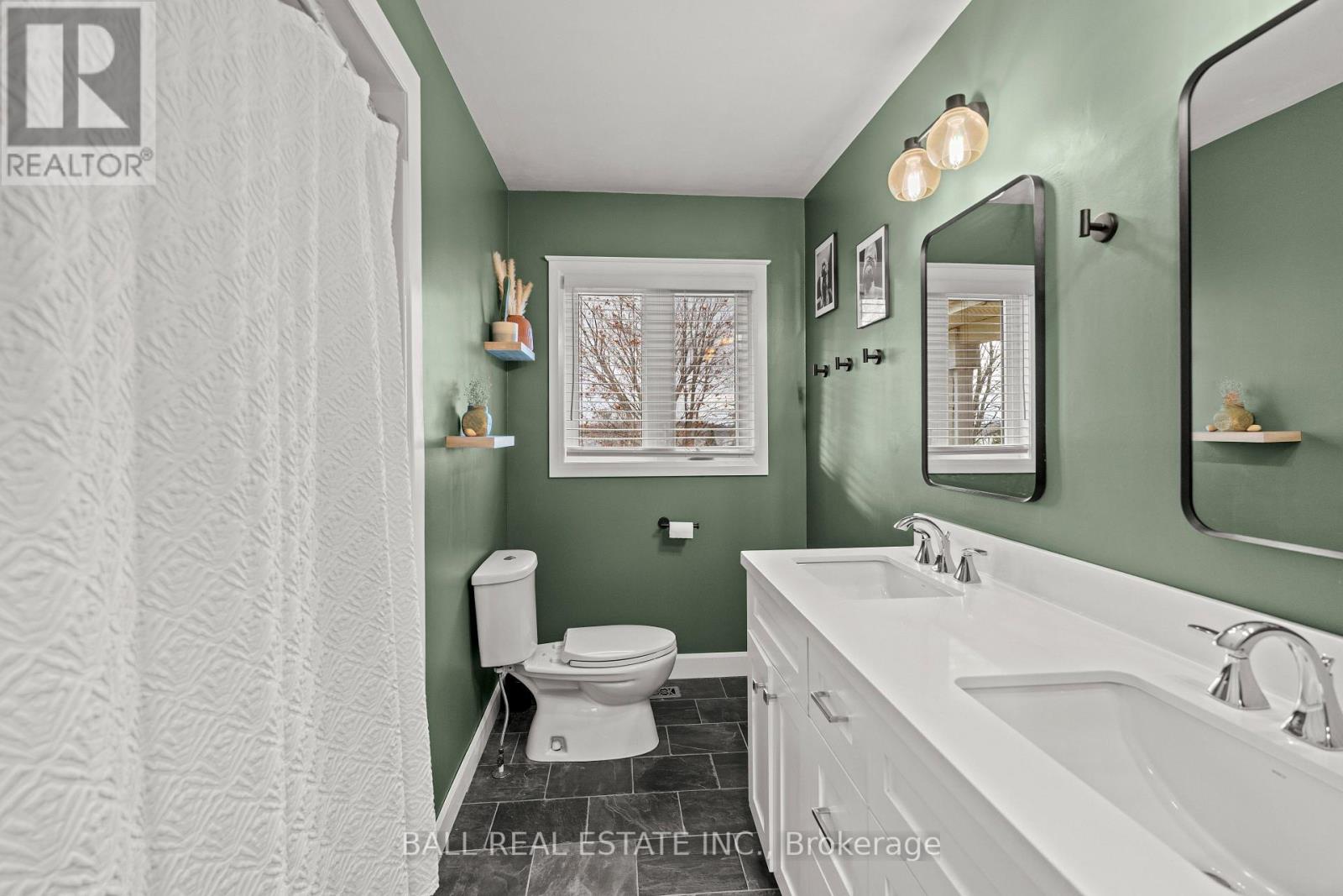 925 Ward Street, Selwyn, Ontario  K0L 1H0 - Photo 12 - X12558144