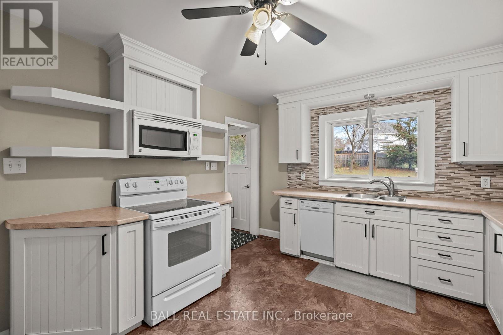 925 Ward Street, Selwyn, Ontario  K0L 1H0 - Photo 9 - X12558144