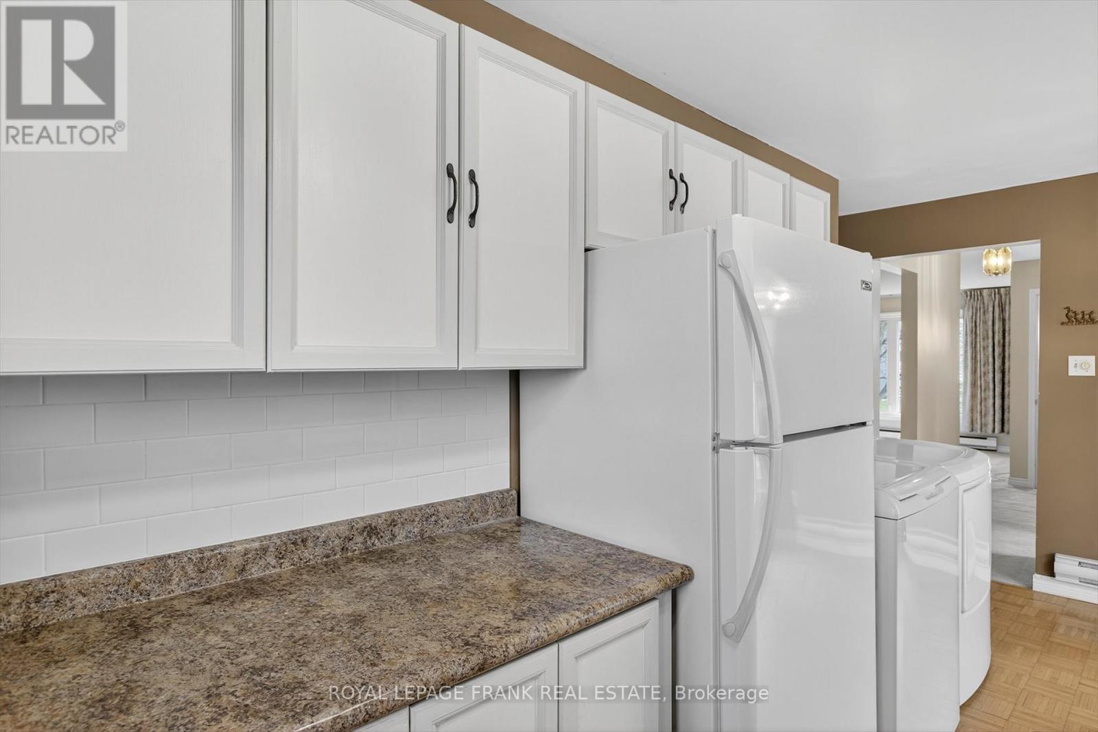 547 Crystal Drive, Peterborough, Ontario  K9J 8H7 - Photo 16 - X12558216